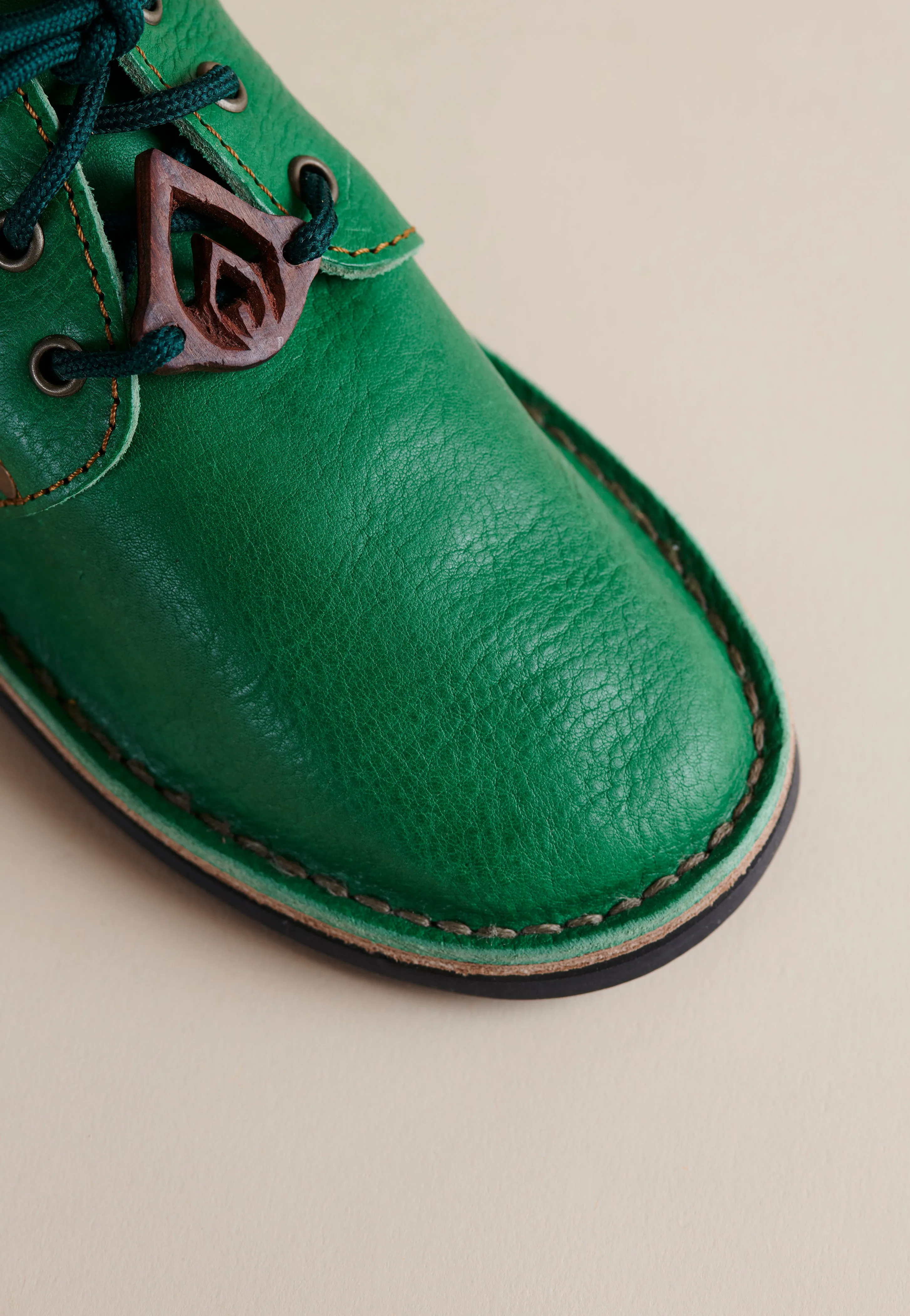 Erongo Vellies in Green Leather