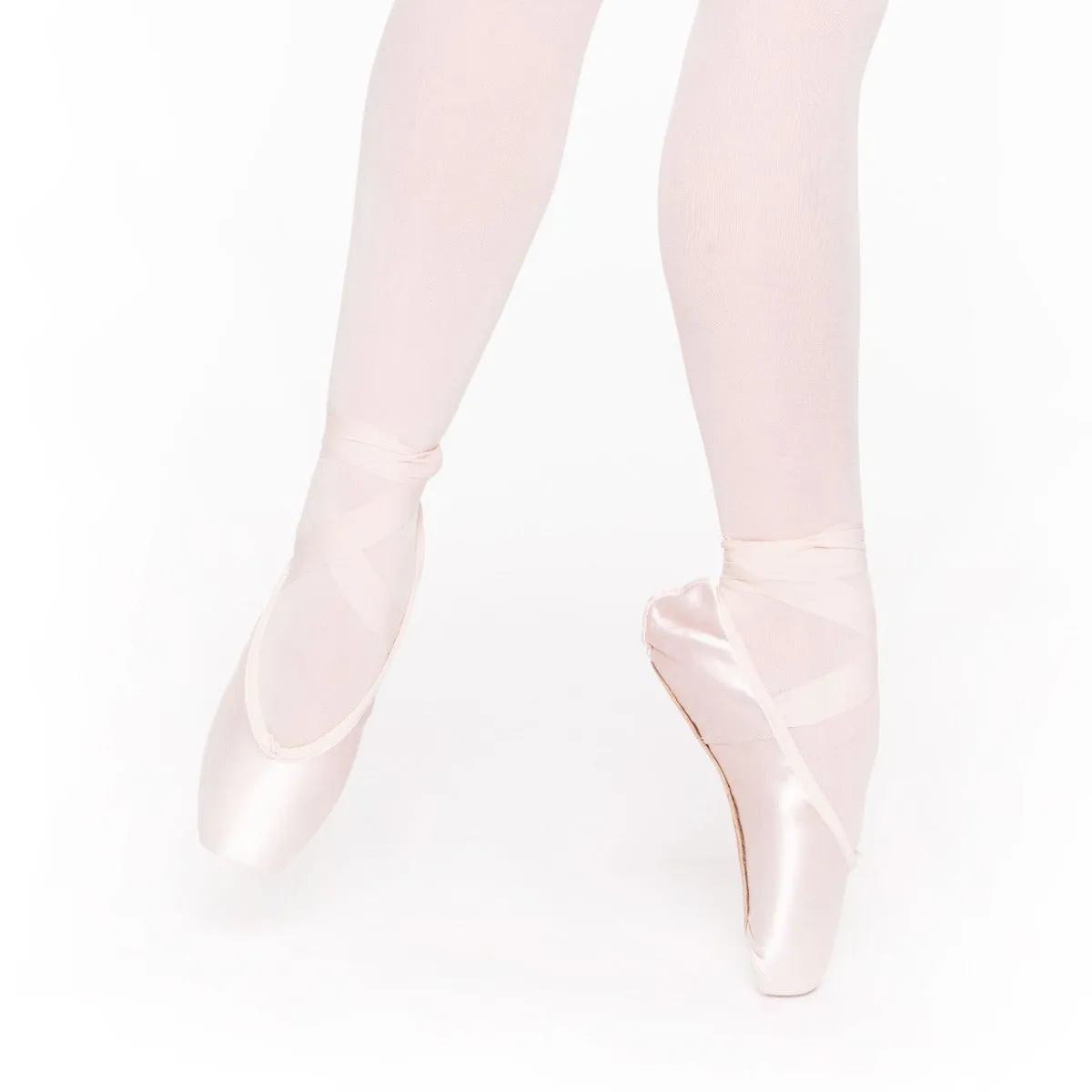 Russian Pointe Akoya Pointe Shoes