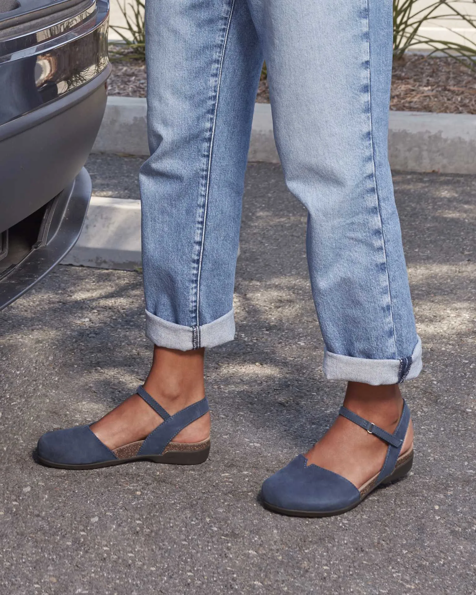 Women's Dansko Rowan Color: Navy Milled Nubuck