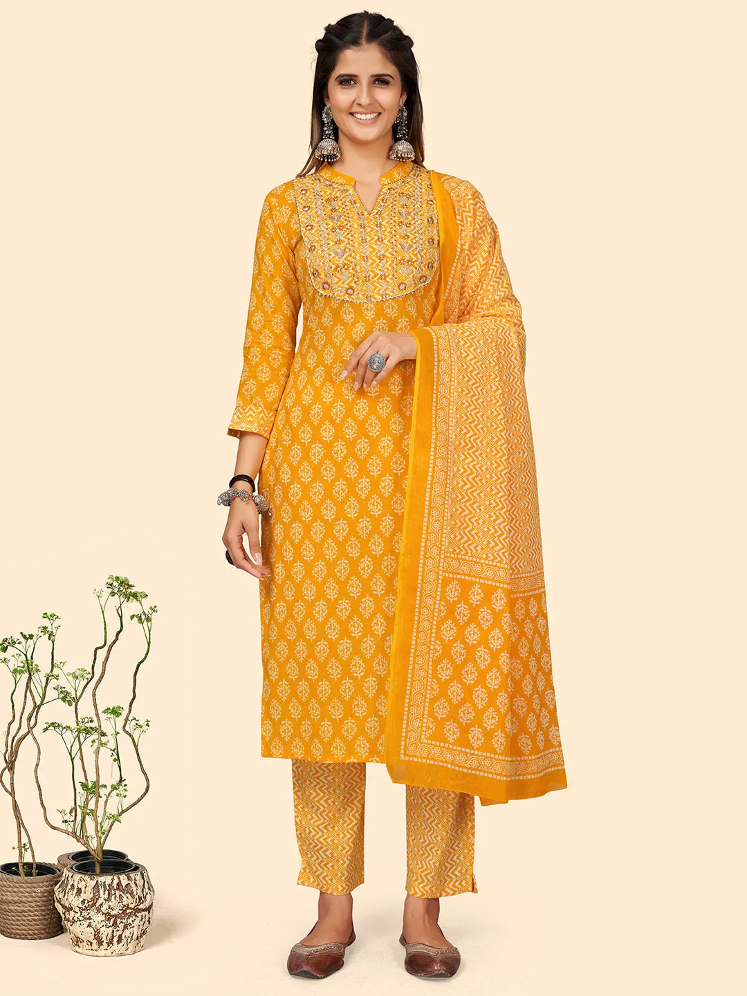 Women'S Embroidered Straight Cotton Yellow Stitched Kurta Pant With Dupatta