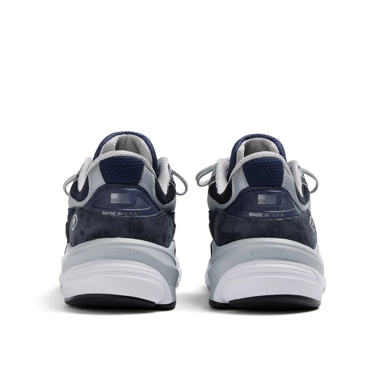 Women's New Balance Made in USA 990v6 Color: Navy