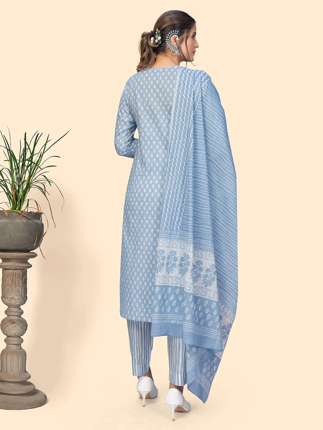 Women'S Print & Embroidered Straight Cotton Sky Blue Stitched Kurta Pant With Dupatta