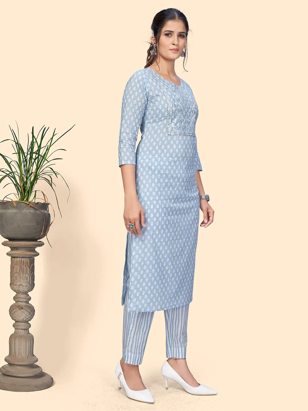 Women'S Print & Embroidered Straight Cotton Sky Blue Stitched Kurta Pant With Dupatta