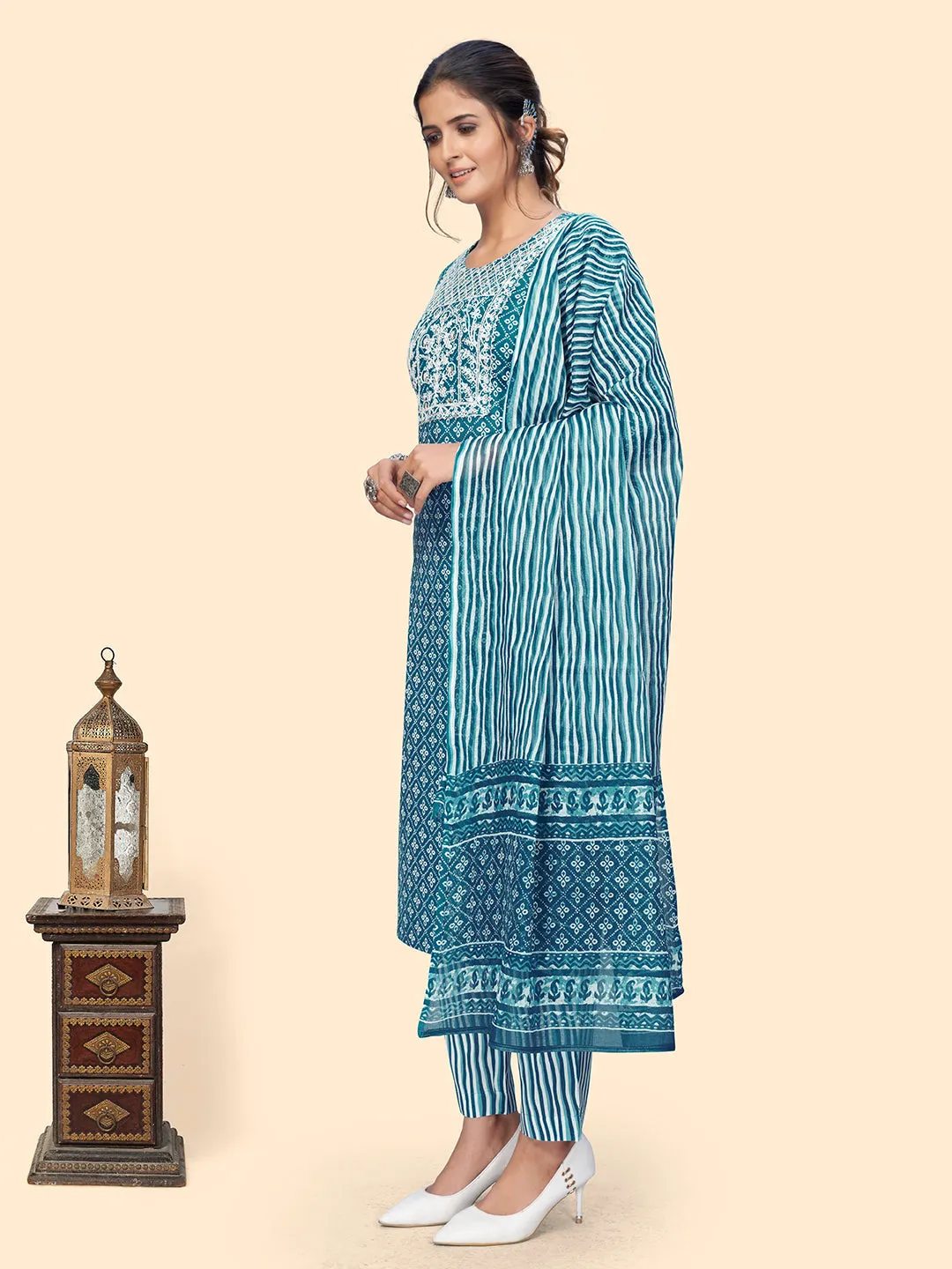 Women'S Print & Embroidered Straight Rayon Blue Stitched Kurta Pant With Dupatta