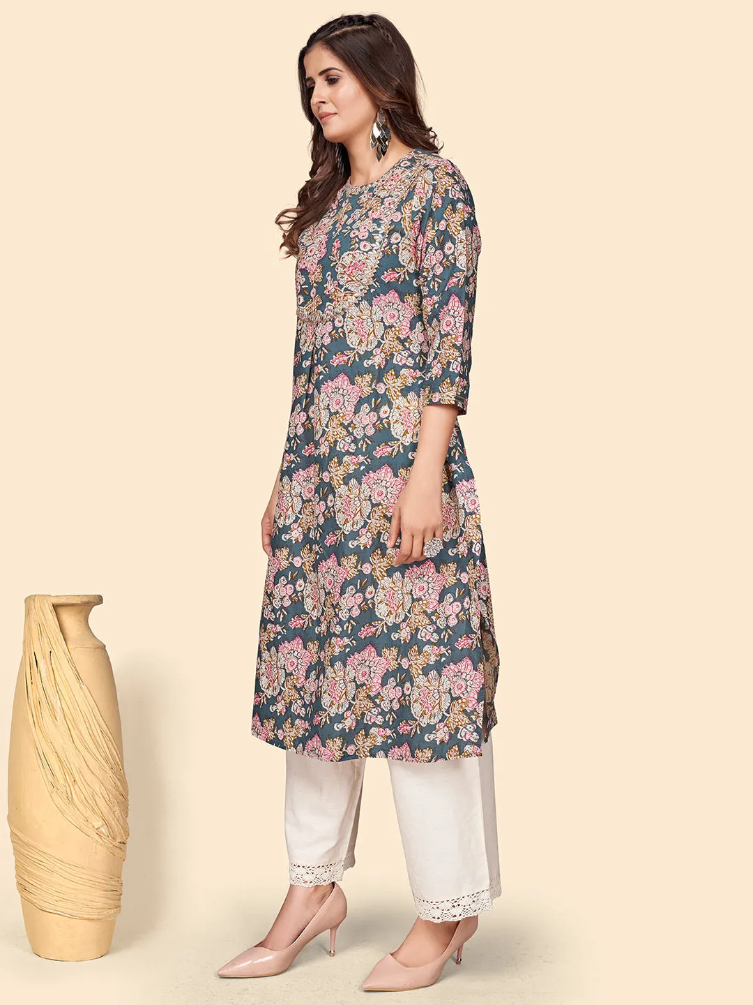 Women'S Printed & Embroidered Straight Cotton Blue Stitched Kurta