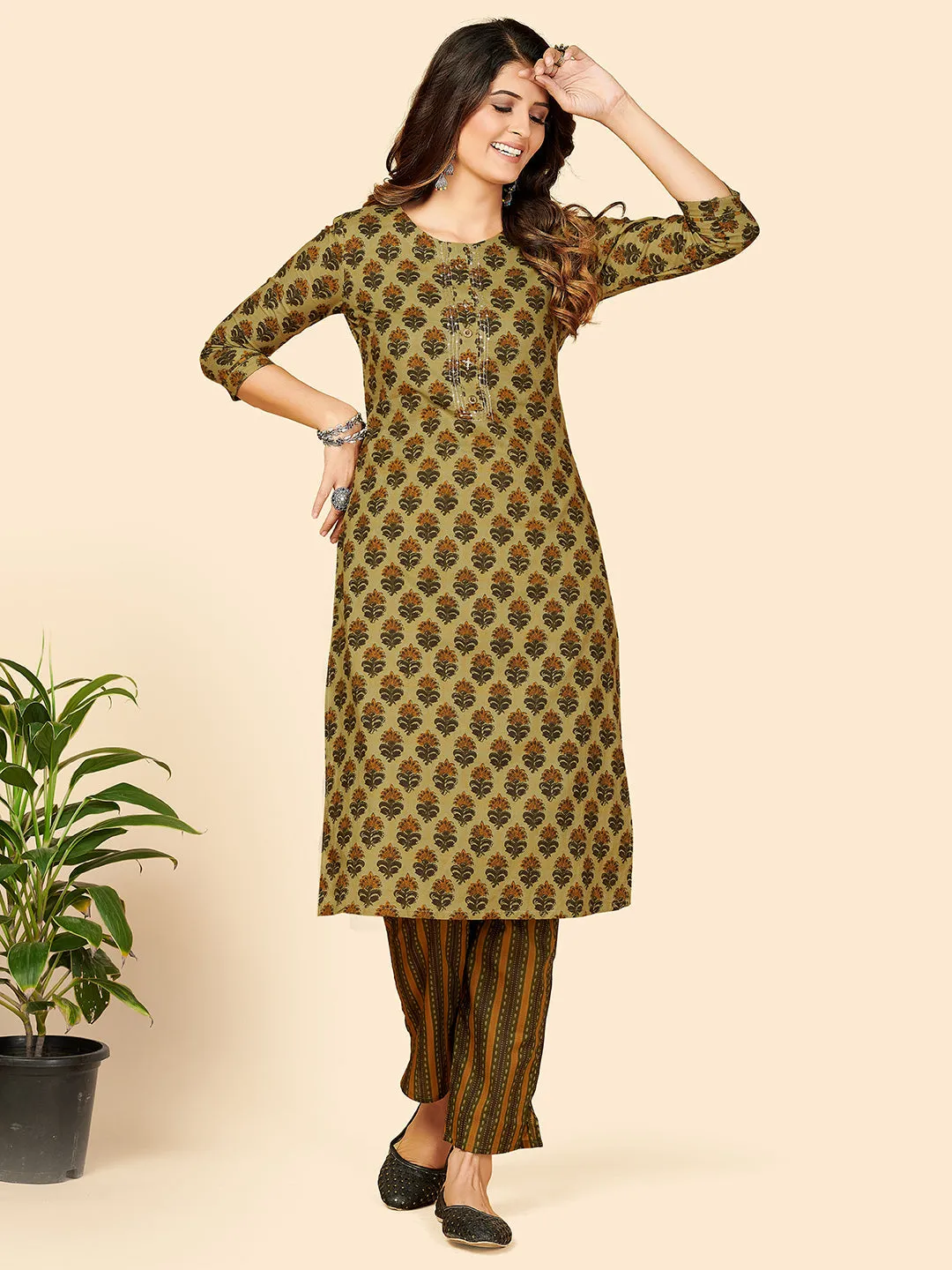 Women'S Printed & Sequience Work Straight Cotton Olive Green Stitched Kurta With Pant