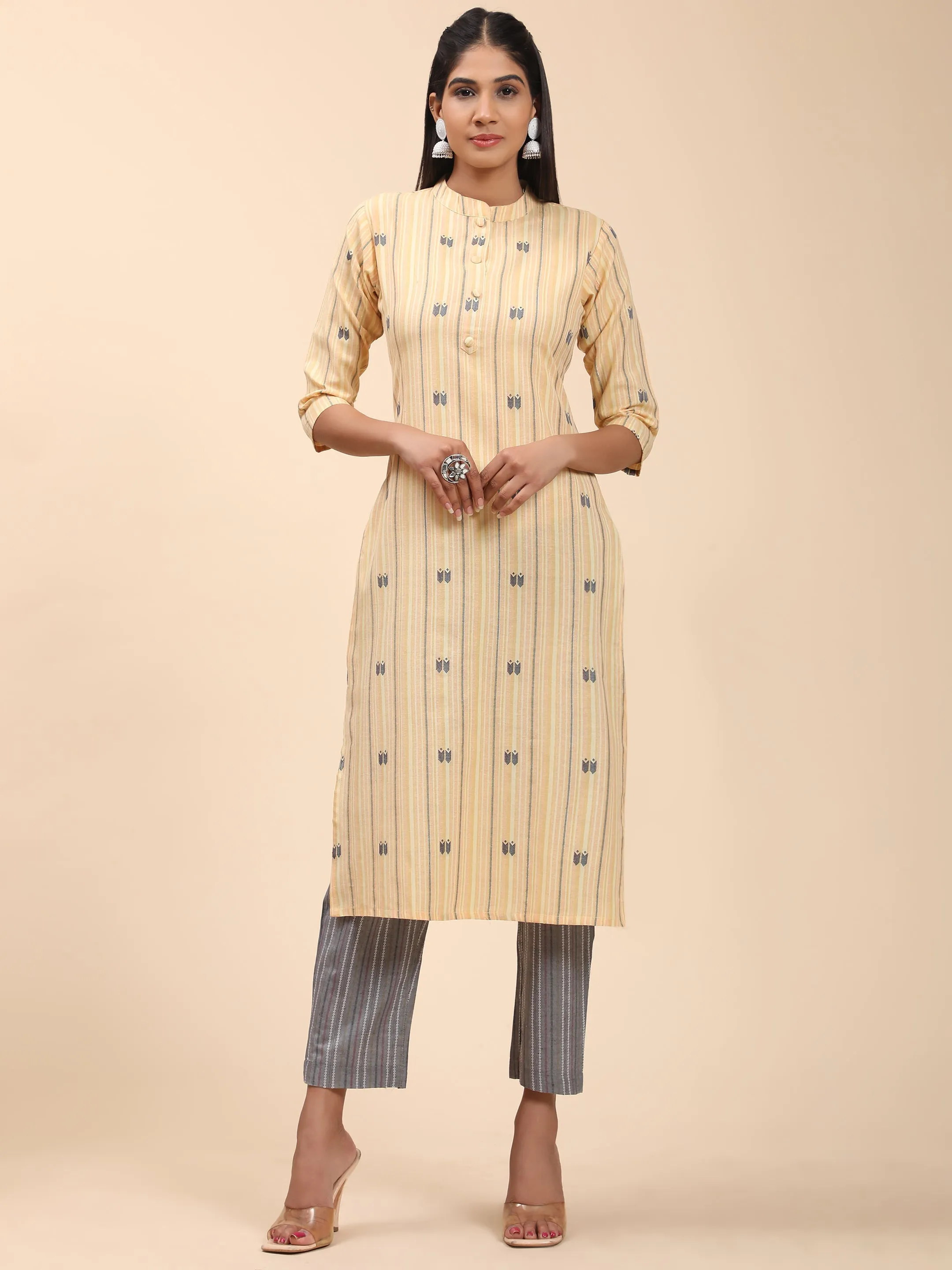 Women'S Printed Straight Cotton Blend Yellow Stitched Kurta Pant With Dupatta