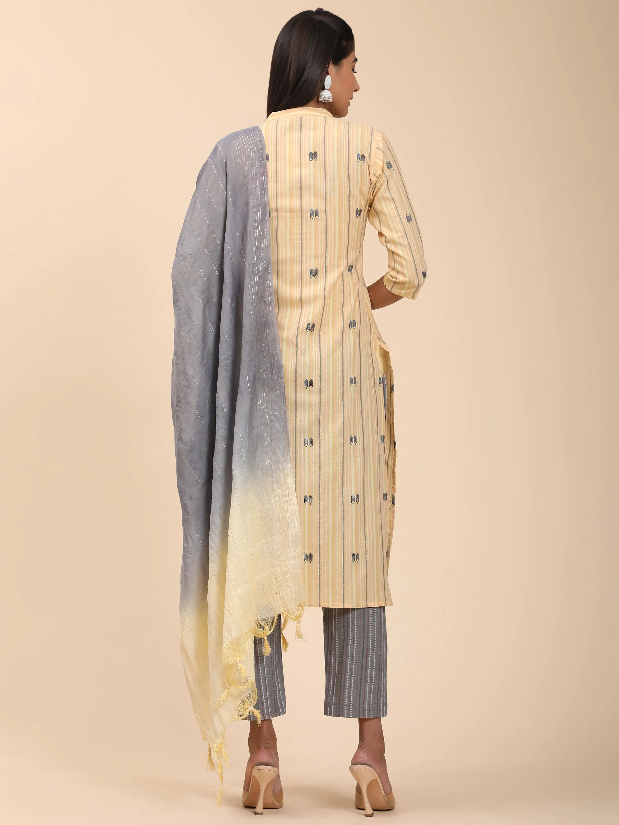 Women'S Printed Straight Cotton Blend Yellow Stitched Kurta Pant With Dupatta